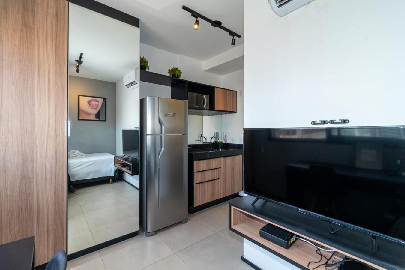 360 Vn Humberto By Housi Apartment São Paulo Bilik gambar