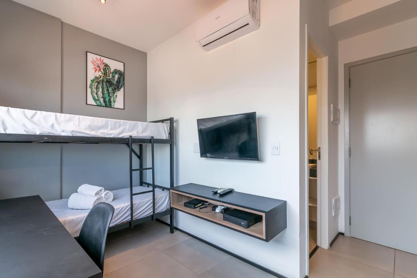 360 Vn Humberto By Housi Apartment São Paulo Bilik gambar